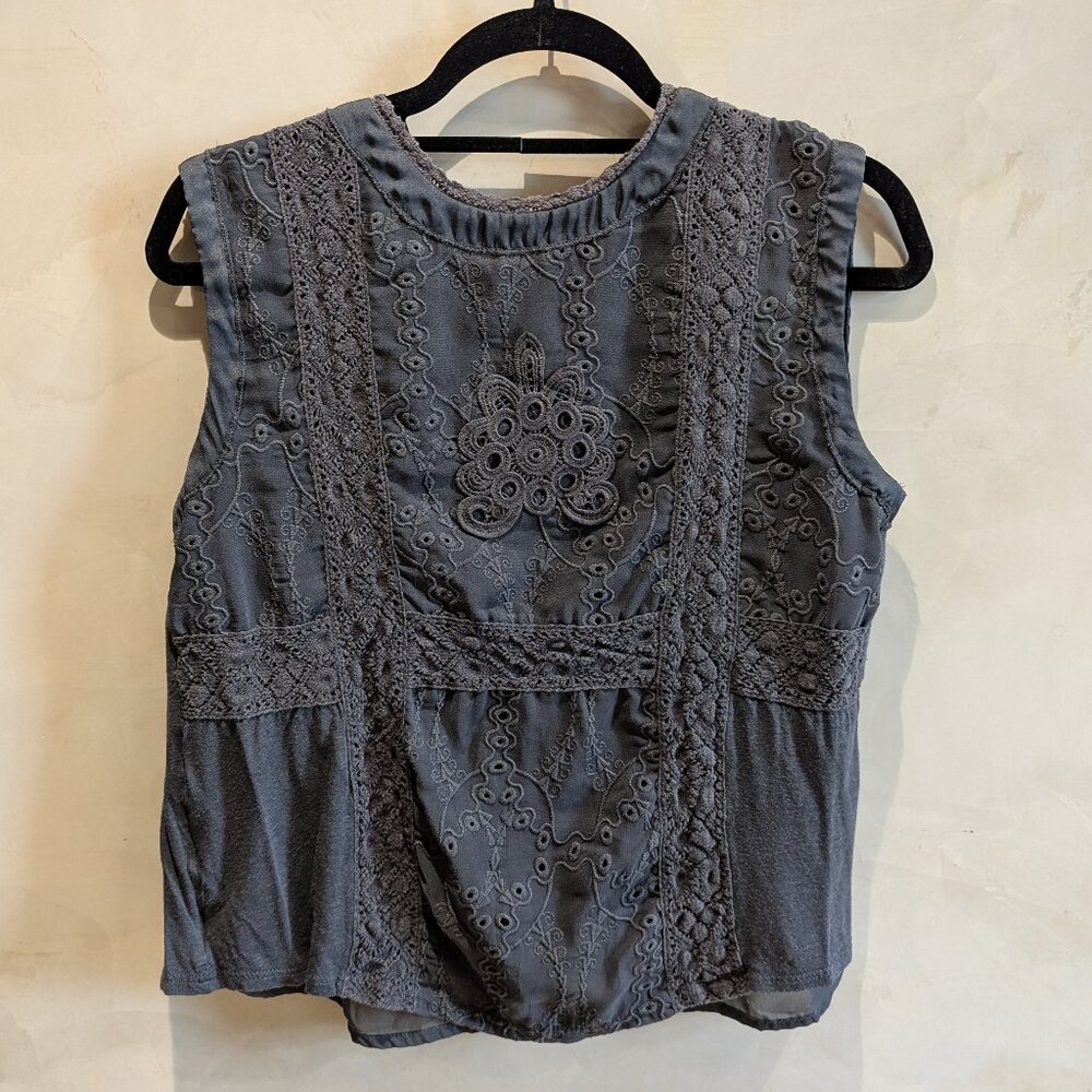 Anthropologie lace applique black sleeveless top - xs